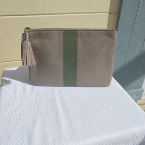 New G.I.L.I RFID Leather  Pouch